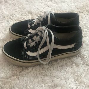 Vans Black Old Skool shoes